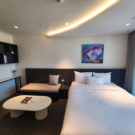 Sota Suite Yangyang Granbay Экстерьер фото