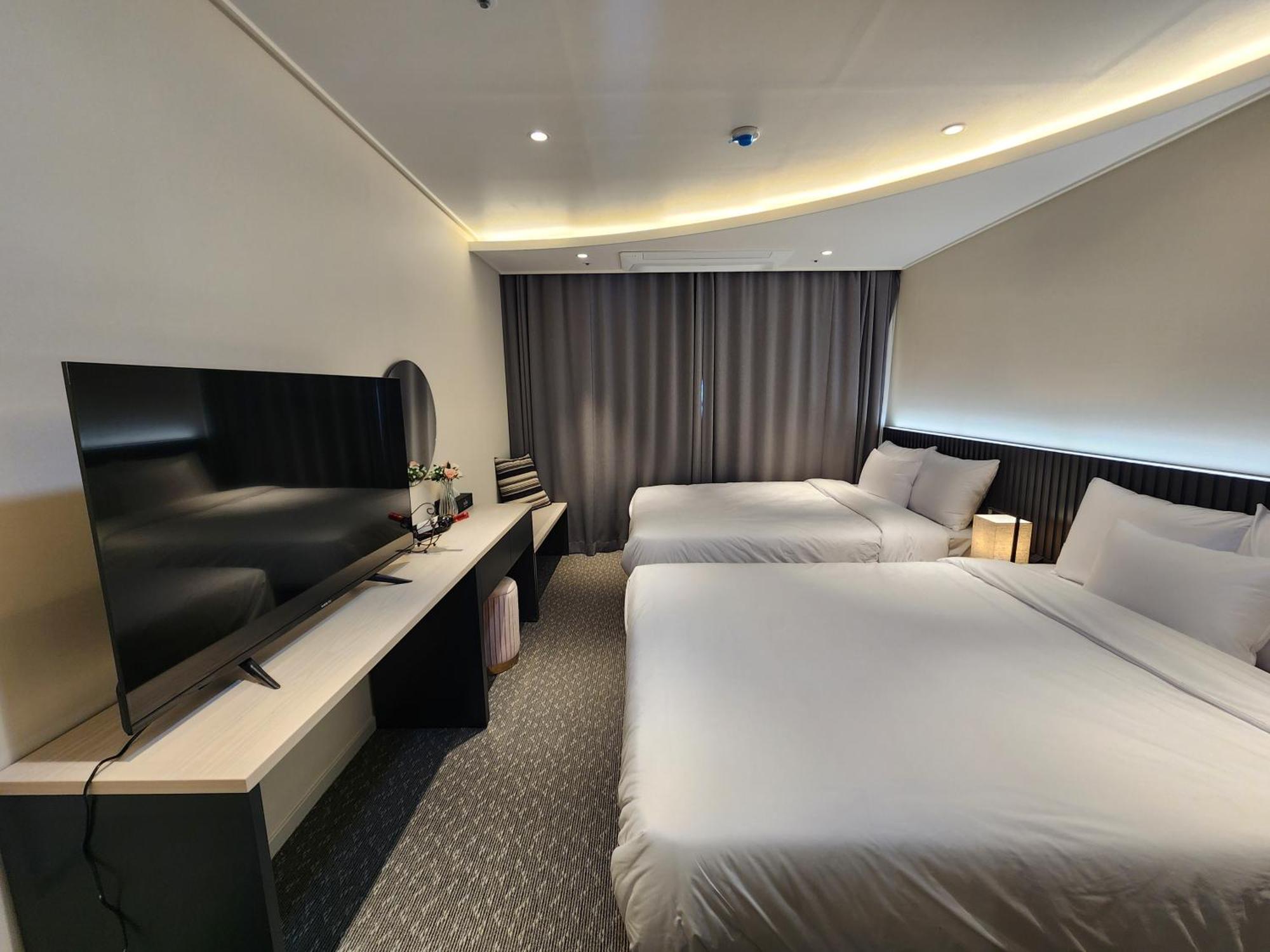 Sota Suite Yangyang Granbay Экстерьер фото